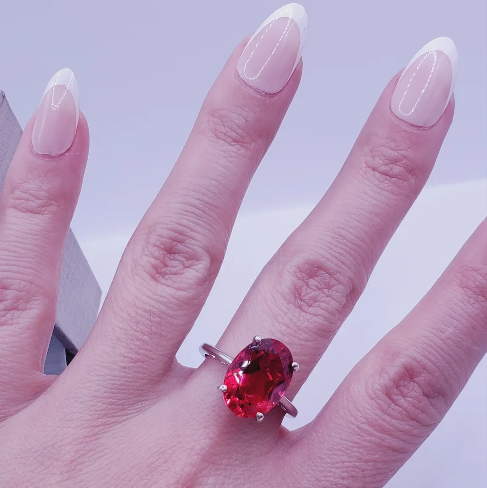 Genuine 6 Carat Red Quartz 925 Sterling Silver Solitaire Statement Ring